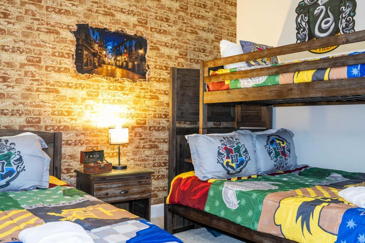 Family Fun Near - Pool, Bbq & Themed Holiday home