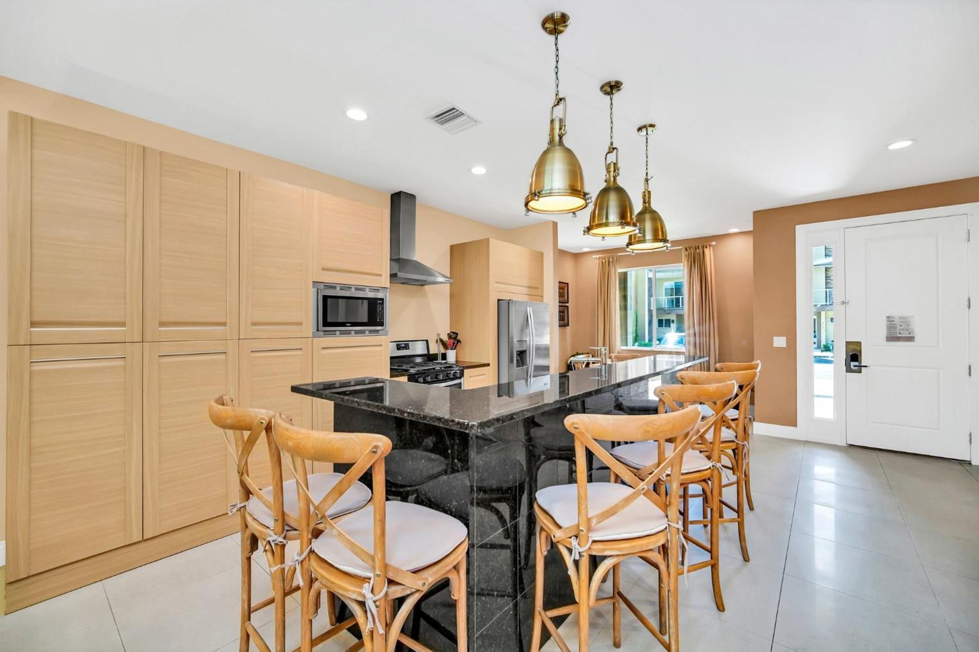 4bd Luxury With Bbq 5 Min From Holiday home *