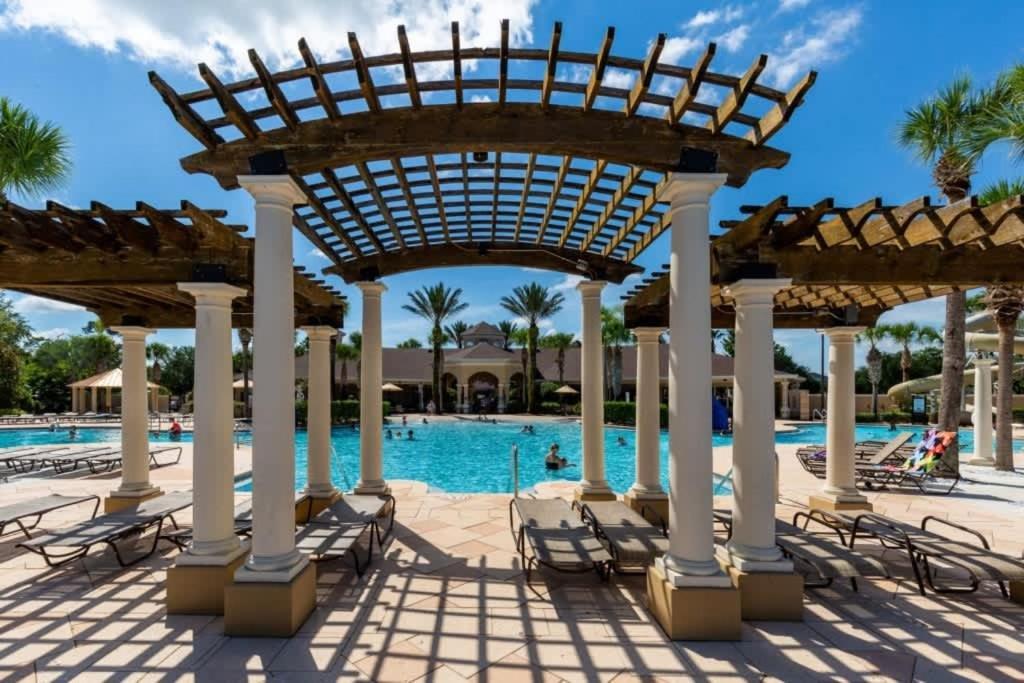 Villa Windsor Hills Pool Near *