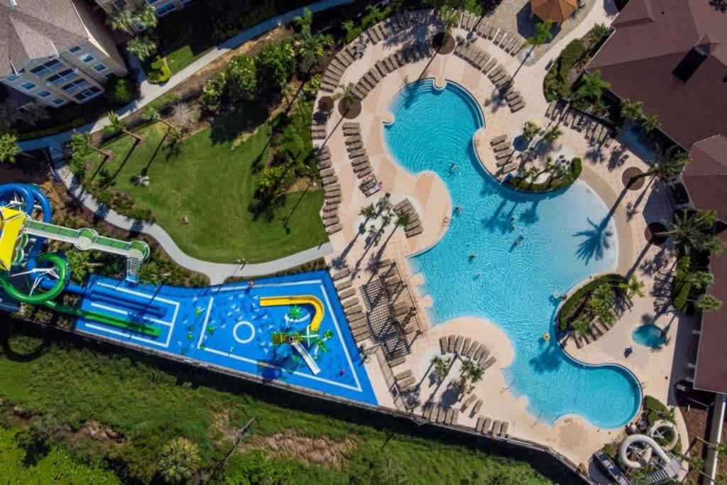 Windsor Hills Pool Near