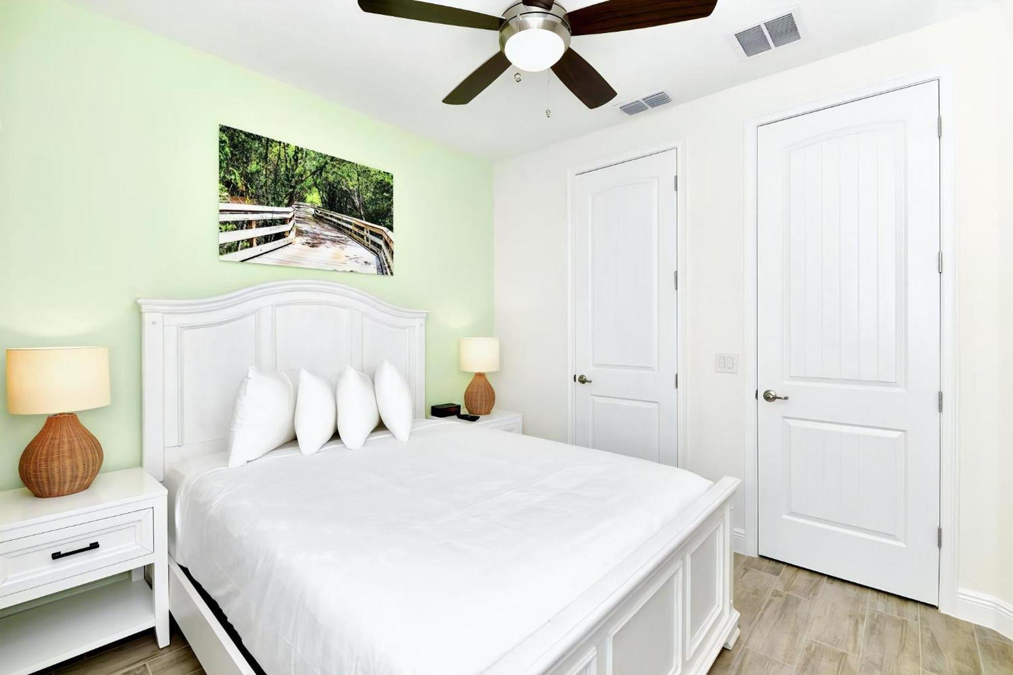 Serene Near With Margaritaville Island H20 Access - 8147cp Villa *