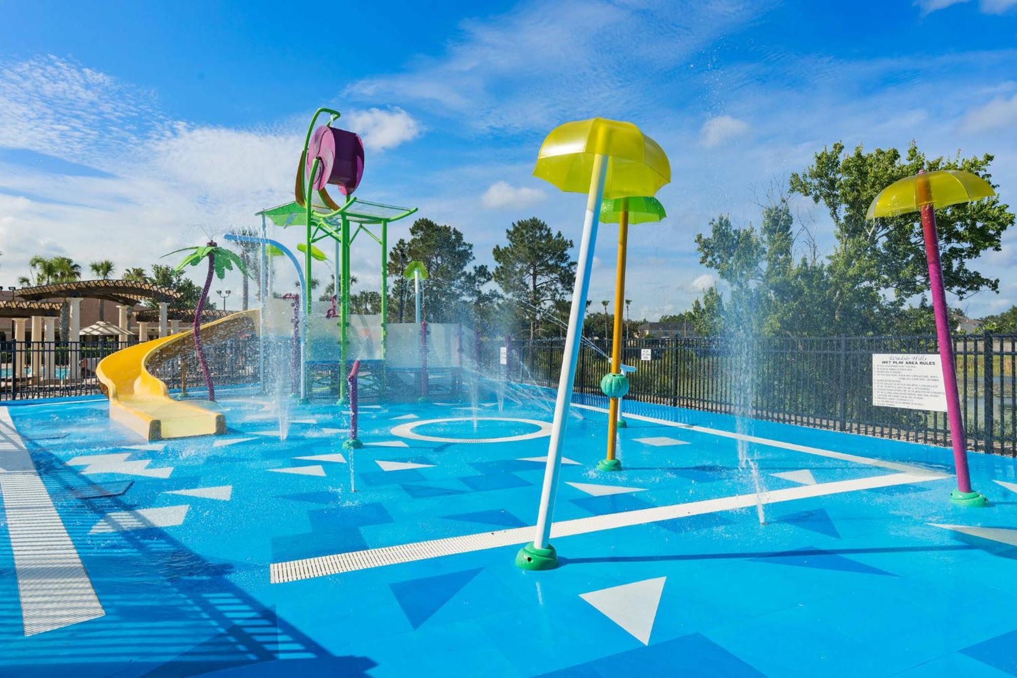 Holiday home Elegant Townhome W Water Park Near Parks
