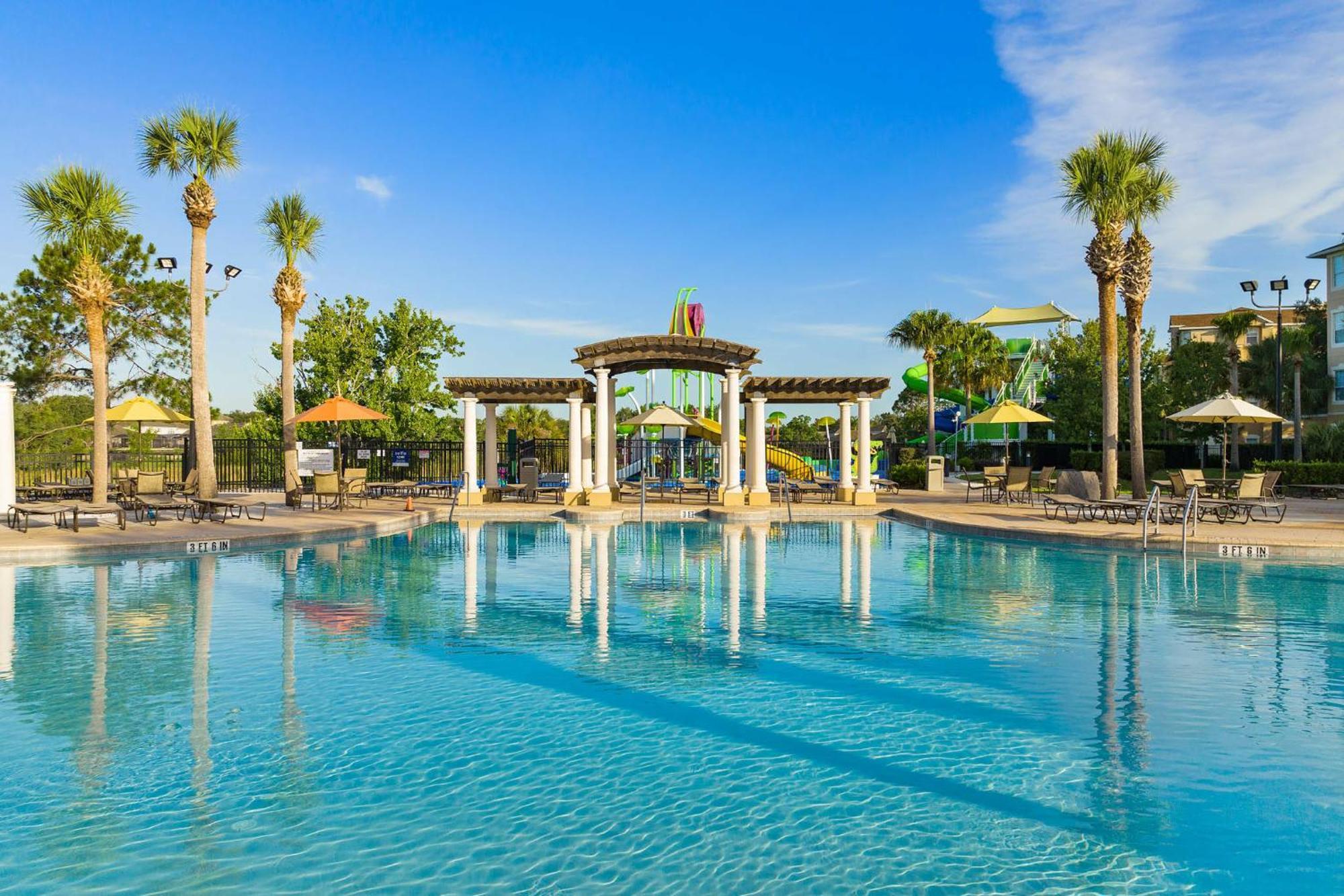 Elegant Townhome W Water Park Near Parks Holiday home Orlando