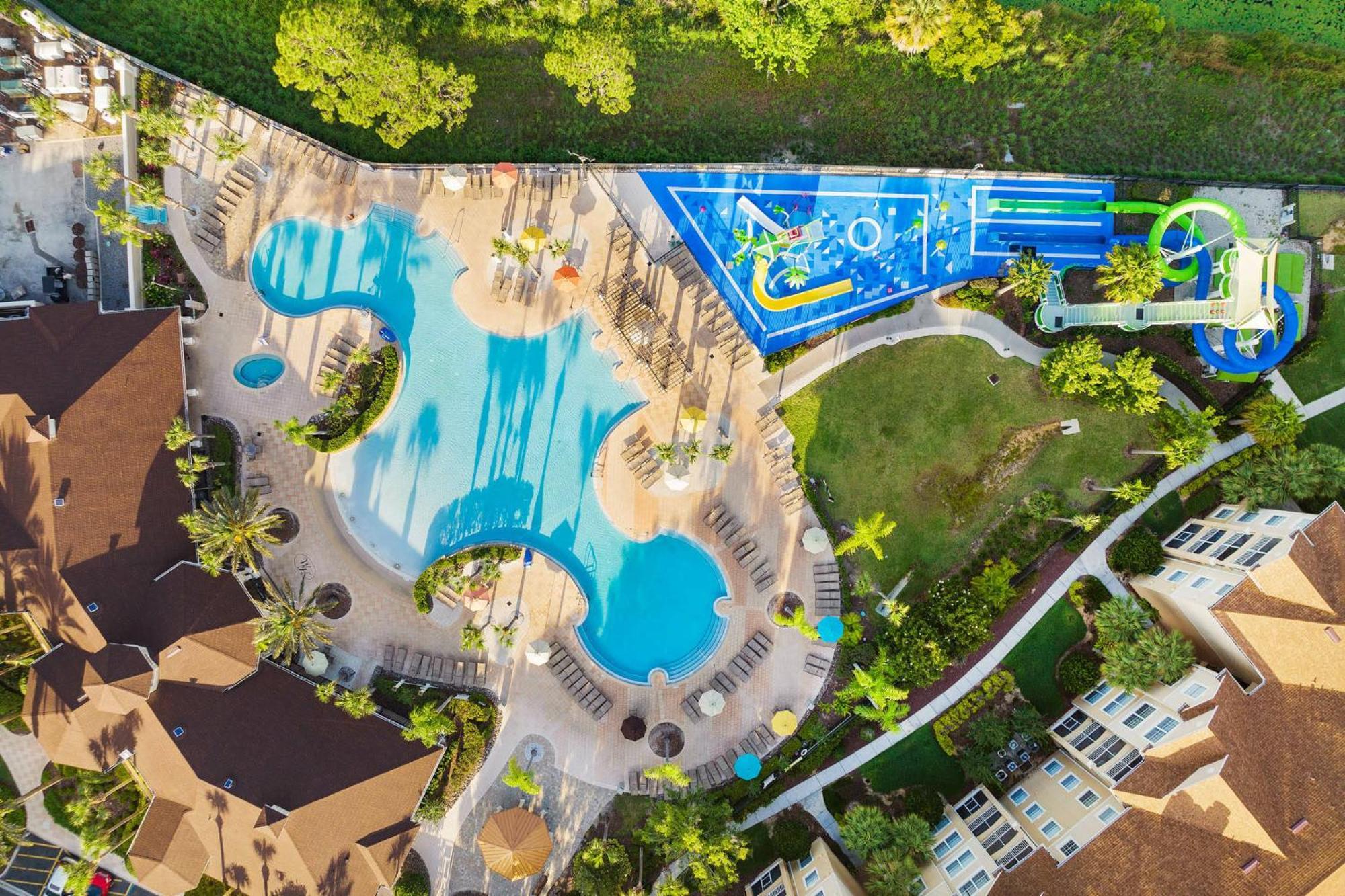 Holiday home Elegant Townhome W Water Park Near Parks *