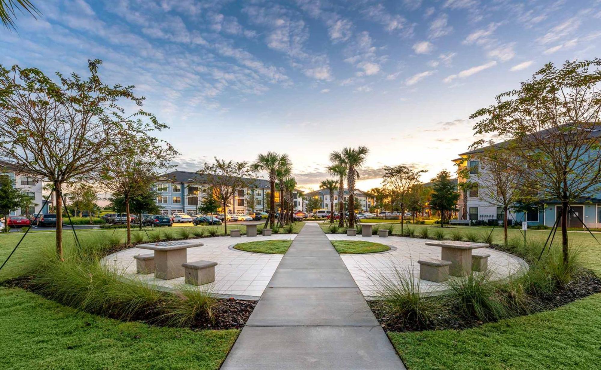 Apartment Full Apartment, 15 Min To Disney, King Bed Pet-friendly, Resort-style Amenities Orlando