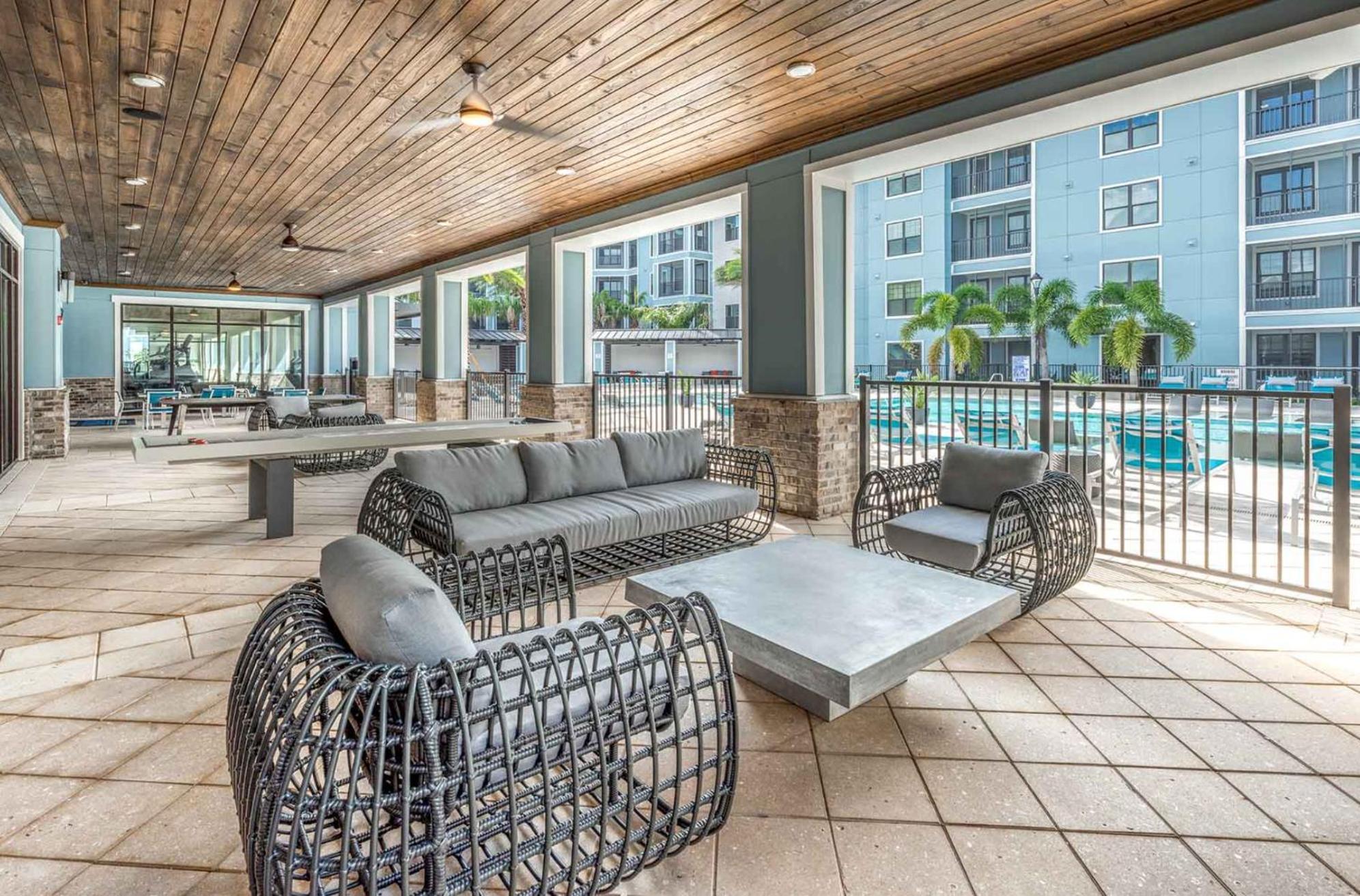 Full Apartment, 15 Min To Disney, King Bed Pet-friendly, Resort-style Amenities Orlando
