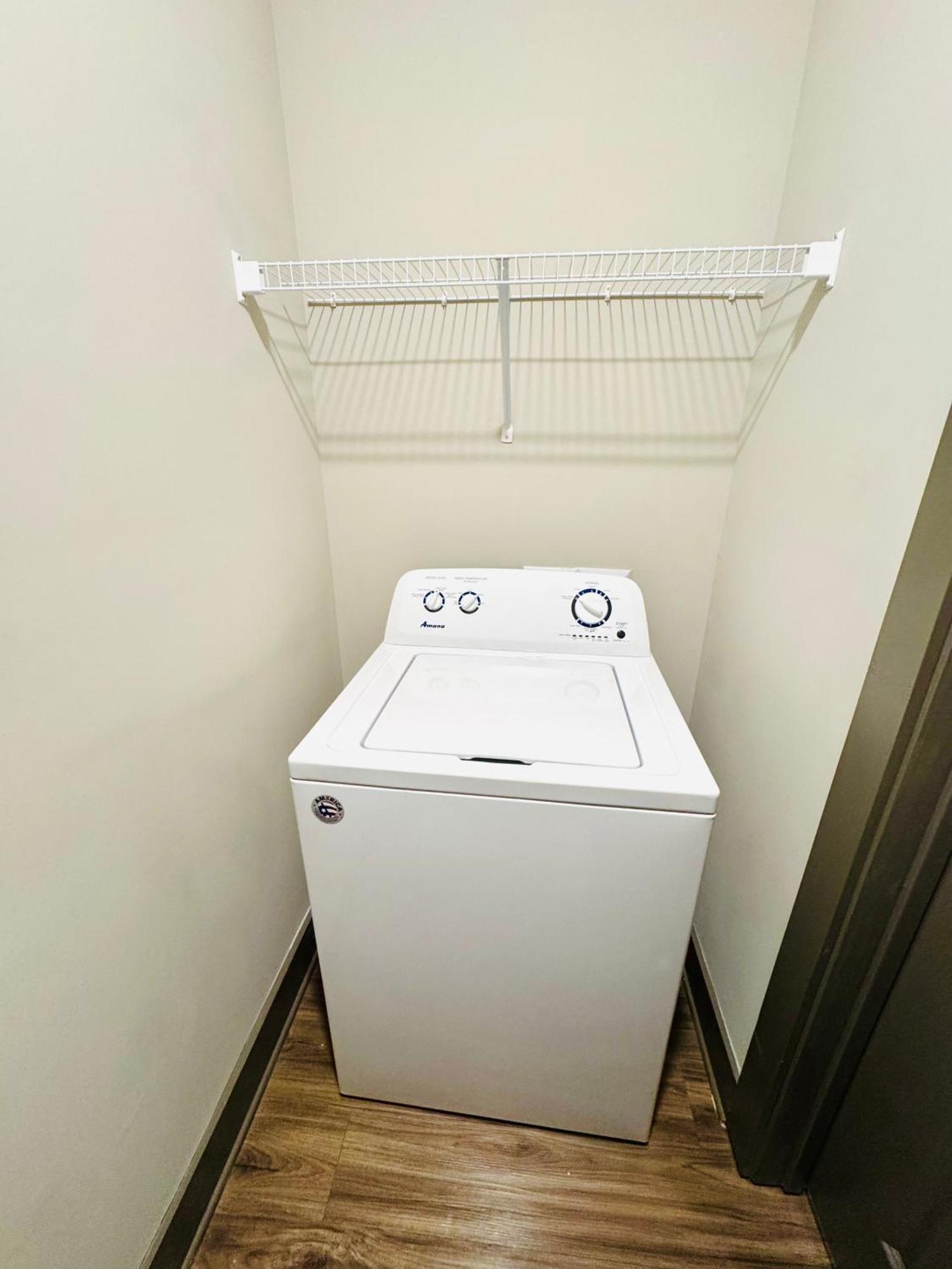 Full Apartment, 15 Min To Disney, King Bed Pet-friendly, Resort-style Amenities *