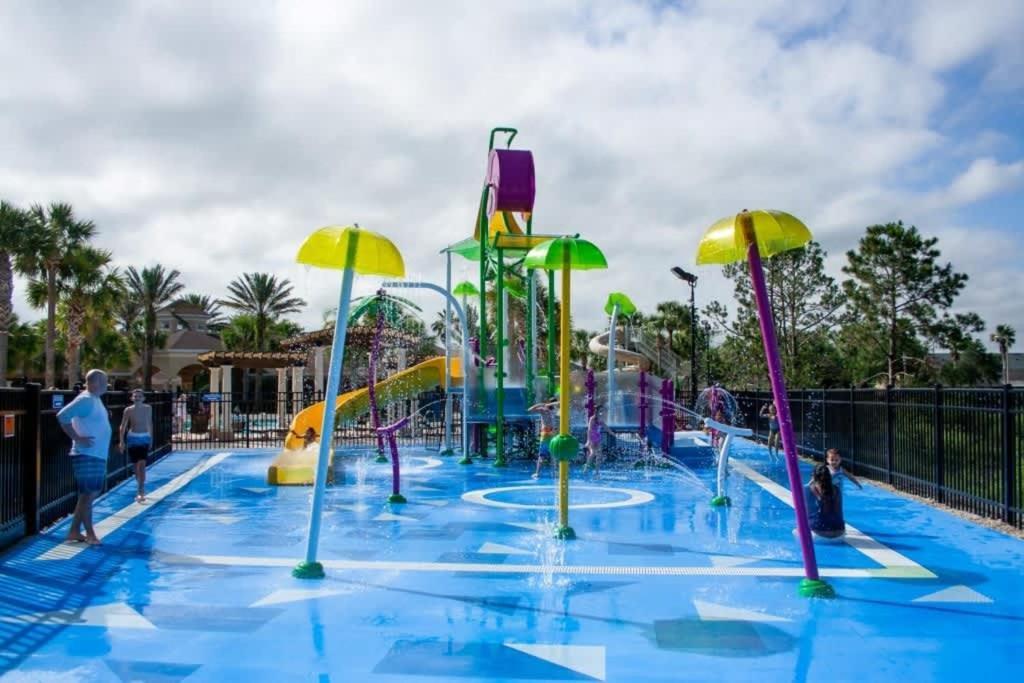 Windsor Hills Pool Near
