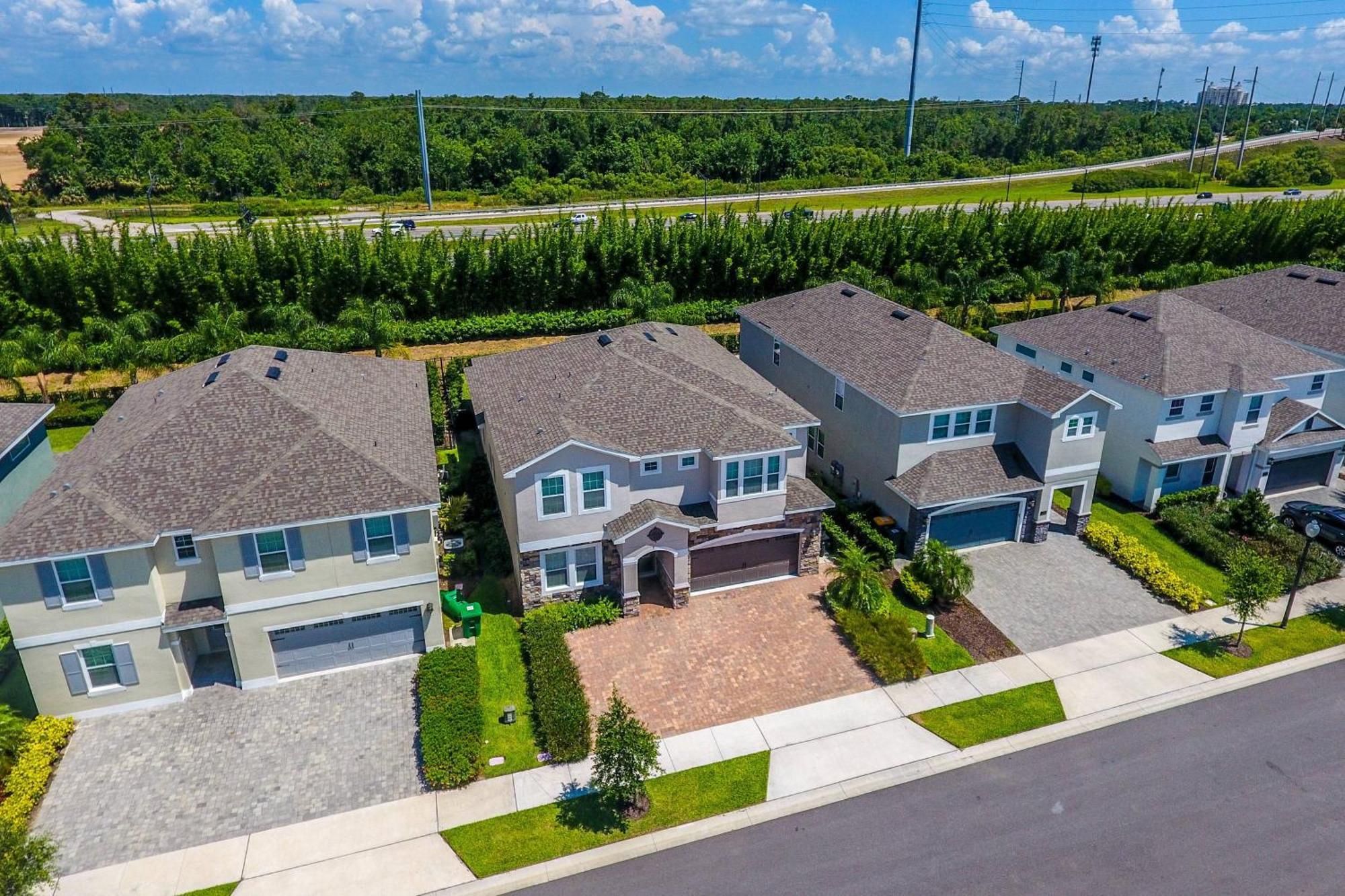 - Encore 661 Villa Orlando