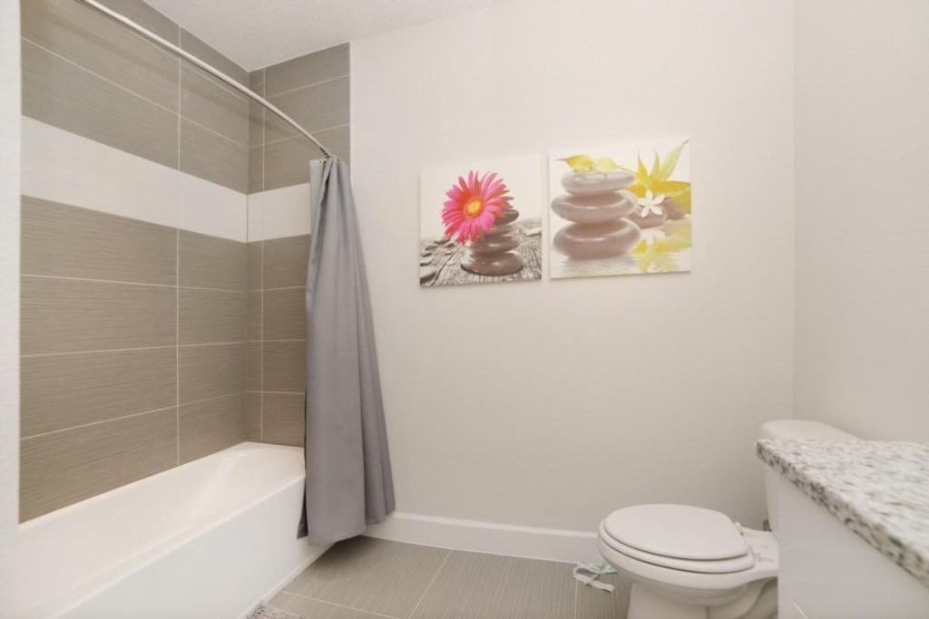 3 Bedrooms Pool Retreat Close To