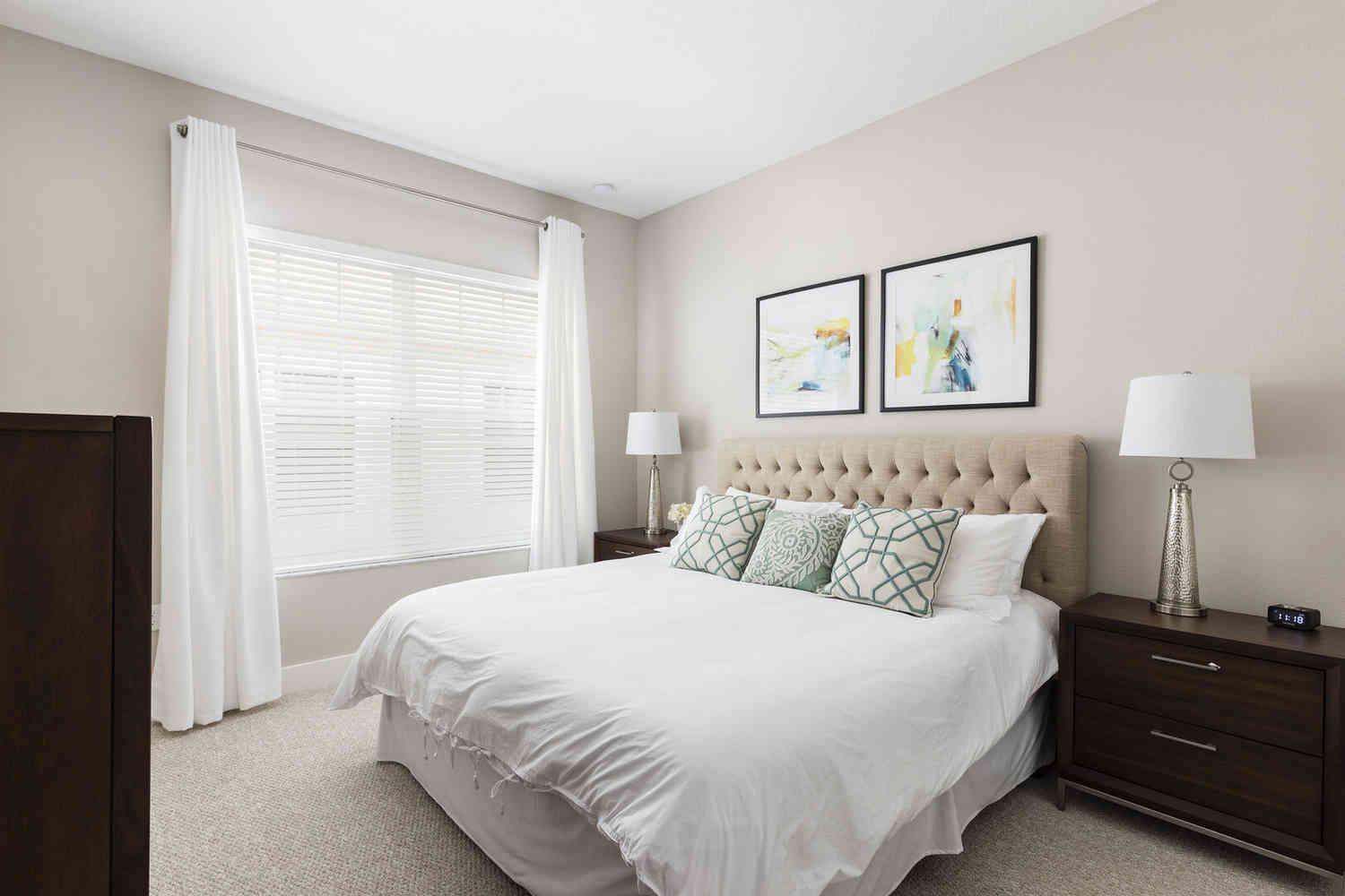 Chic 4 Bedroom At Summerville Minutes From *