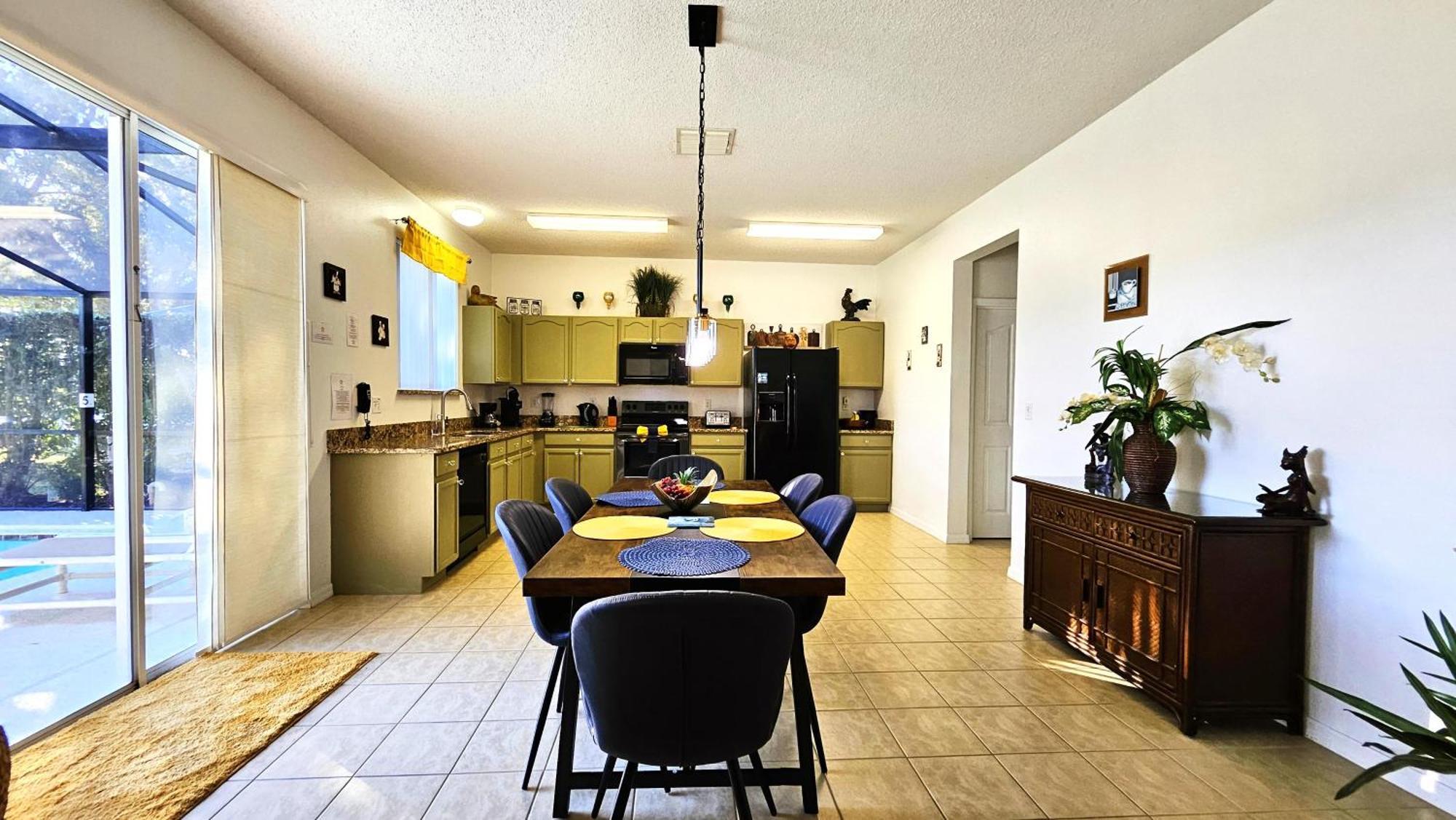 Bluelakeview Luxury With Private Pool & Views, Bbq, Games