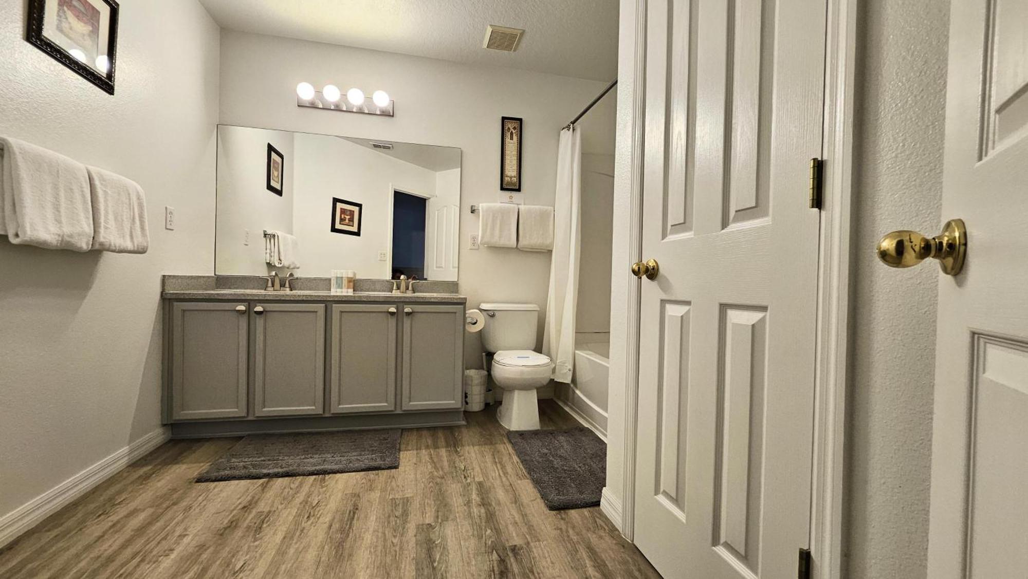 Bluelakeview Luxury With Private Pool & Views, Bbq, Games Orlando