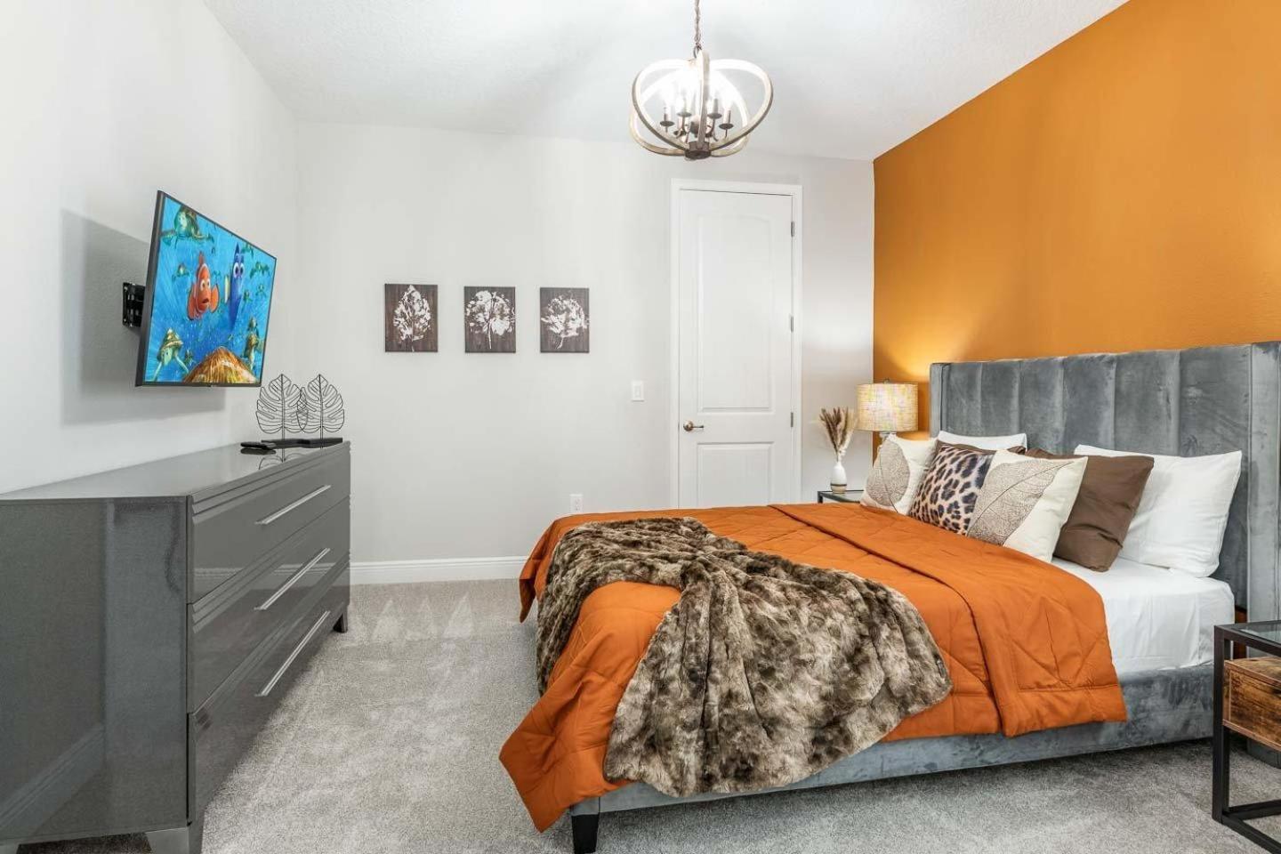 Holiday home Sophisticated 6 Bdrm With Movie At Encore Orlando