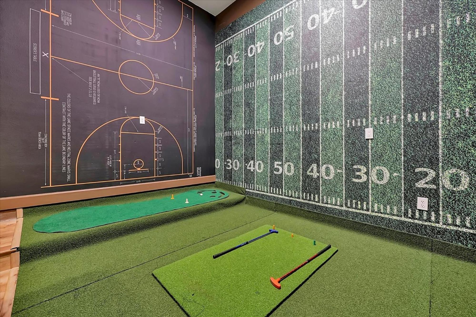Holiday home Epic Mansion-pool-game Room-theater-2 *