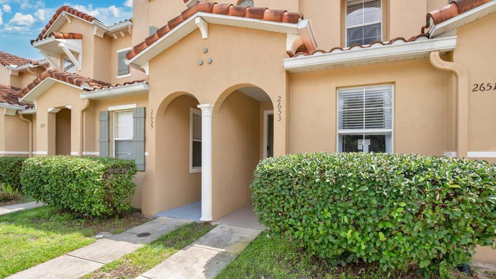 Family Friendly Townhome Near Attractions Holiday home