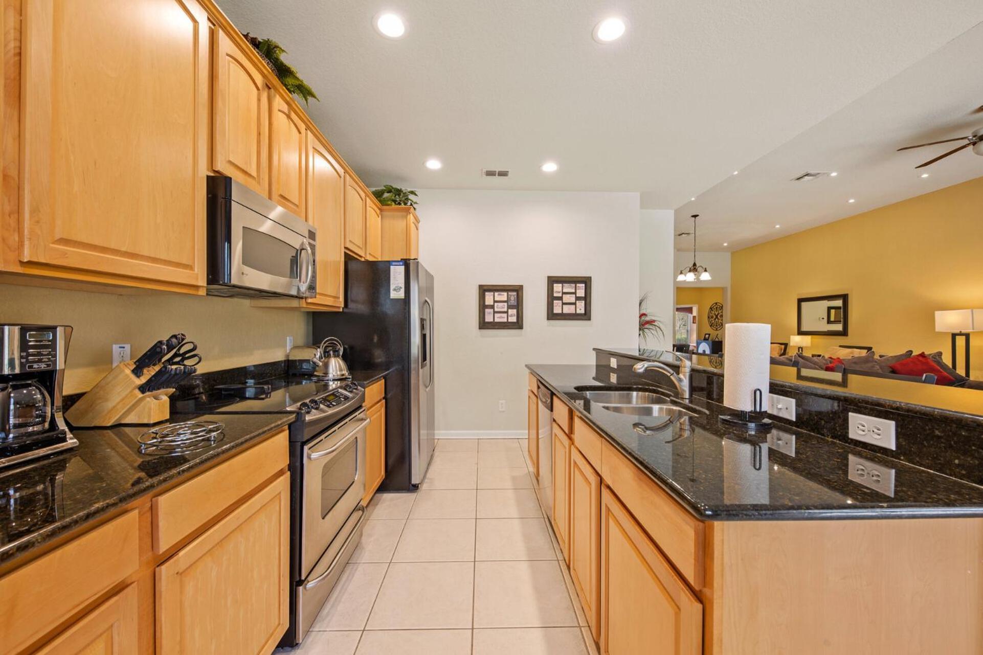 Luxury With Pool On Windsor Hills 5390
