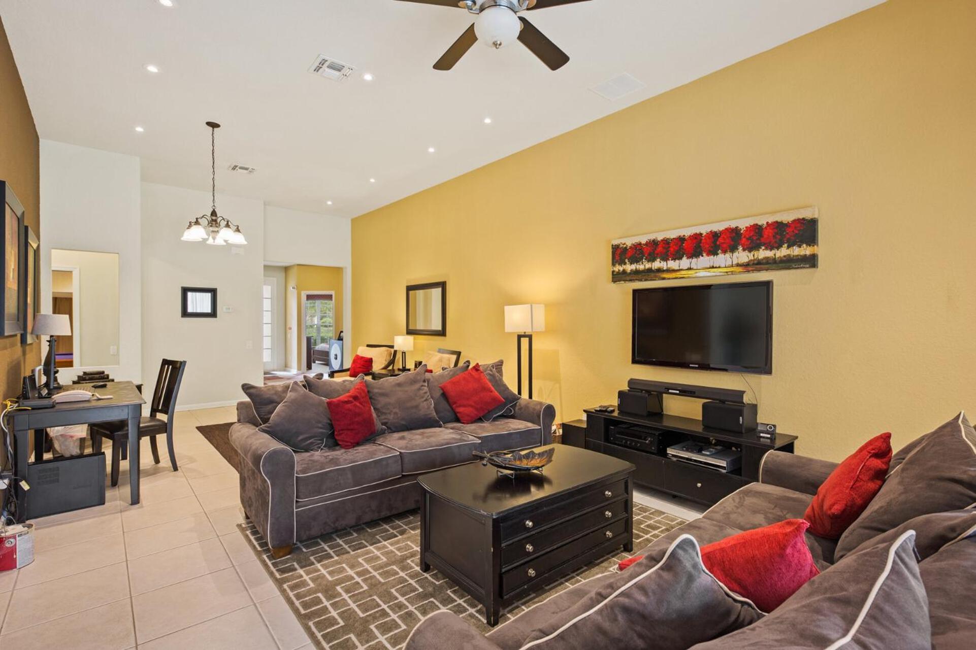 Luxury With Pool On Windsor Hills 5390 Villa