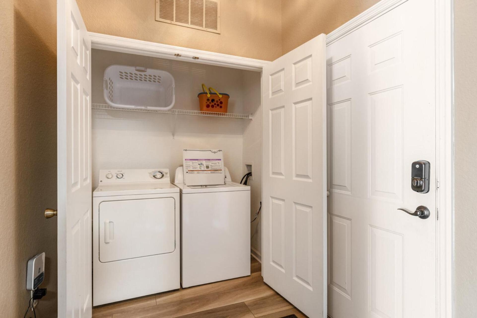 Villa Stunning 2 Bedroom Retreat In Orlando6496