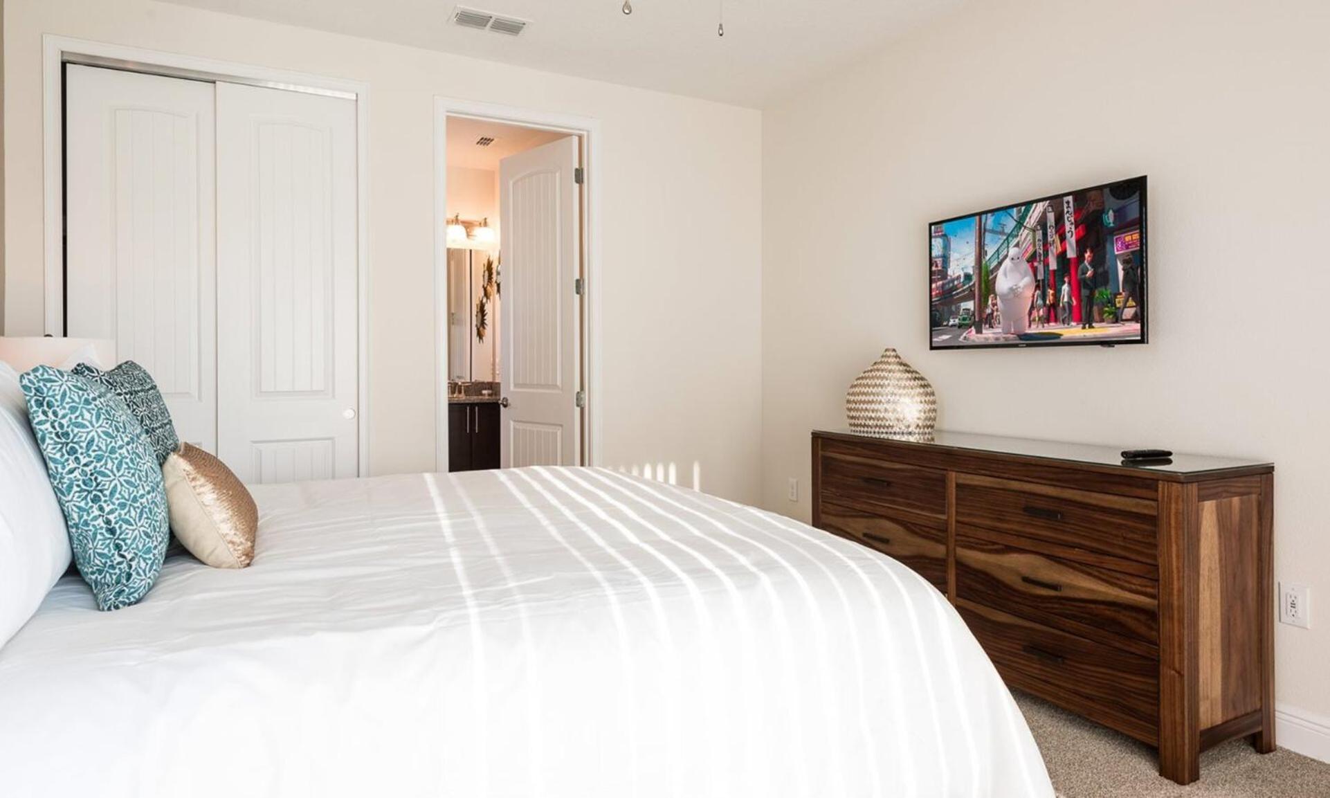 Dive Into Luxury And Fun At Your Paradise Orlando