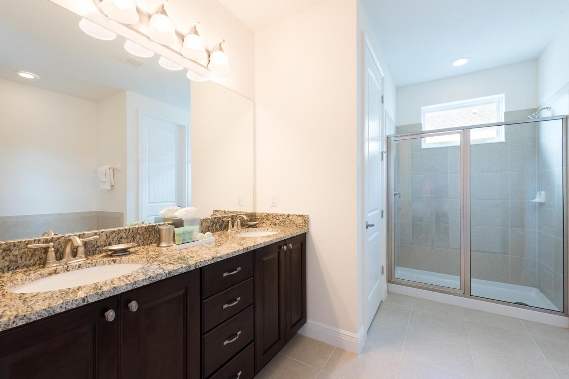 Cozy By Rentyl Near With Private Pool & Amenities - 340p