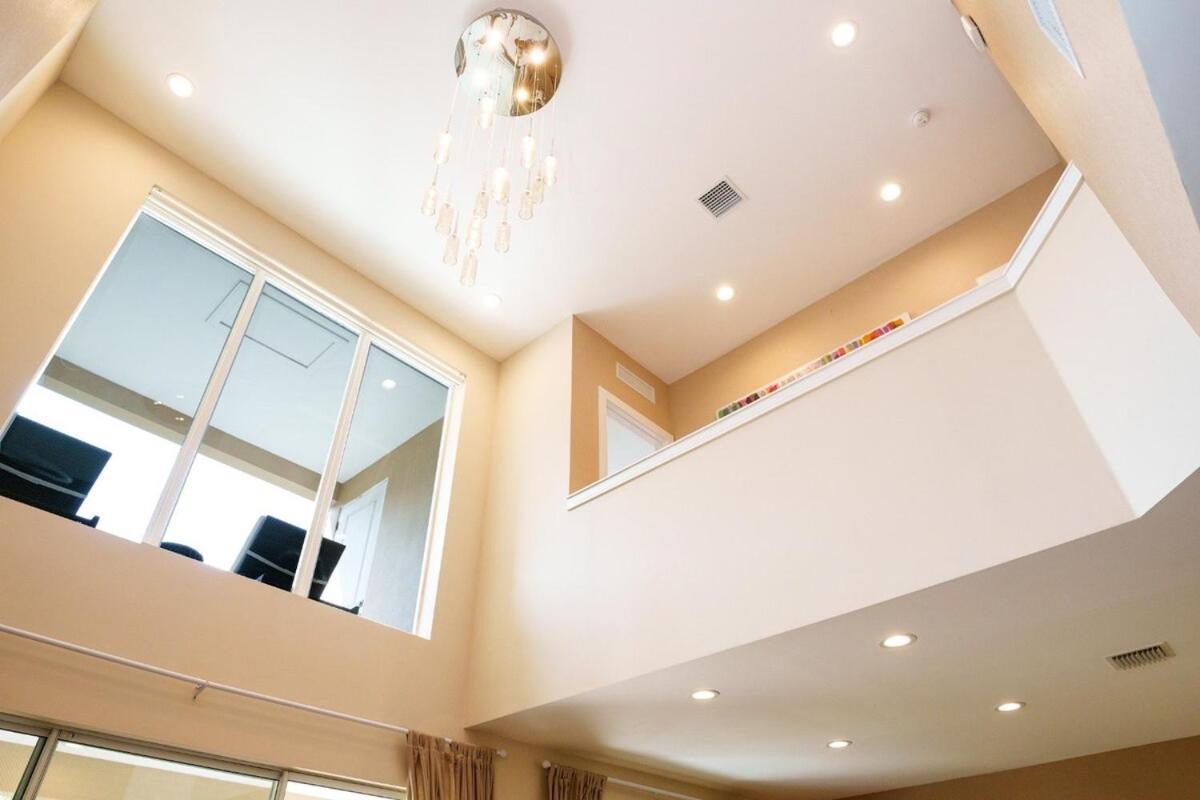 Luxury 2mi To Hot Tub Bbq Wifi Holiday home