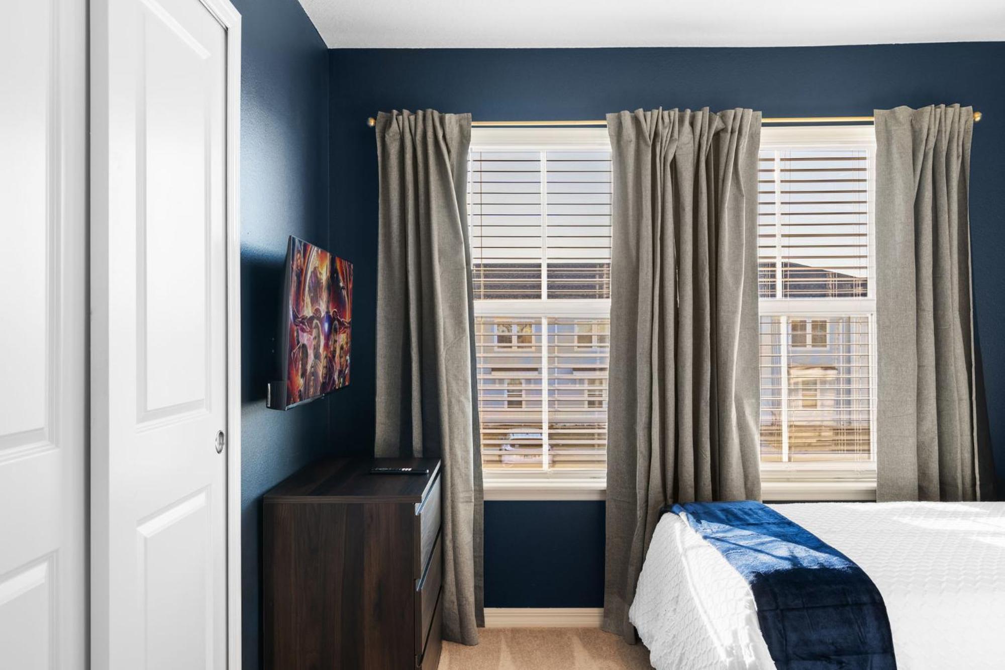 Brand New Chic Game Themed Beds Holiday home *