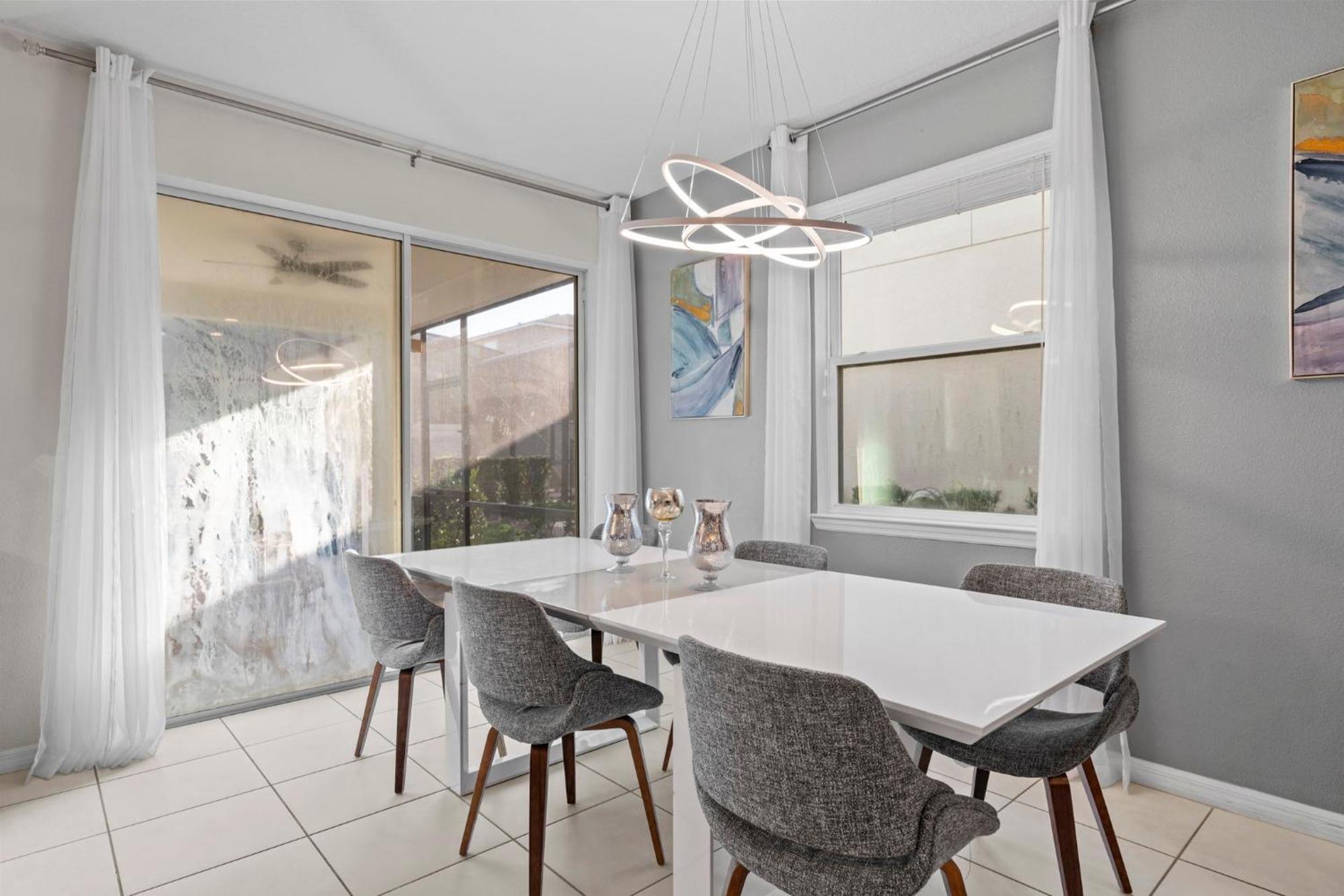 7 Bedrooms - 6,5 Bathrooms - Solara 9024 Fk * Orlando