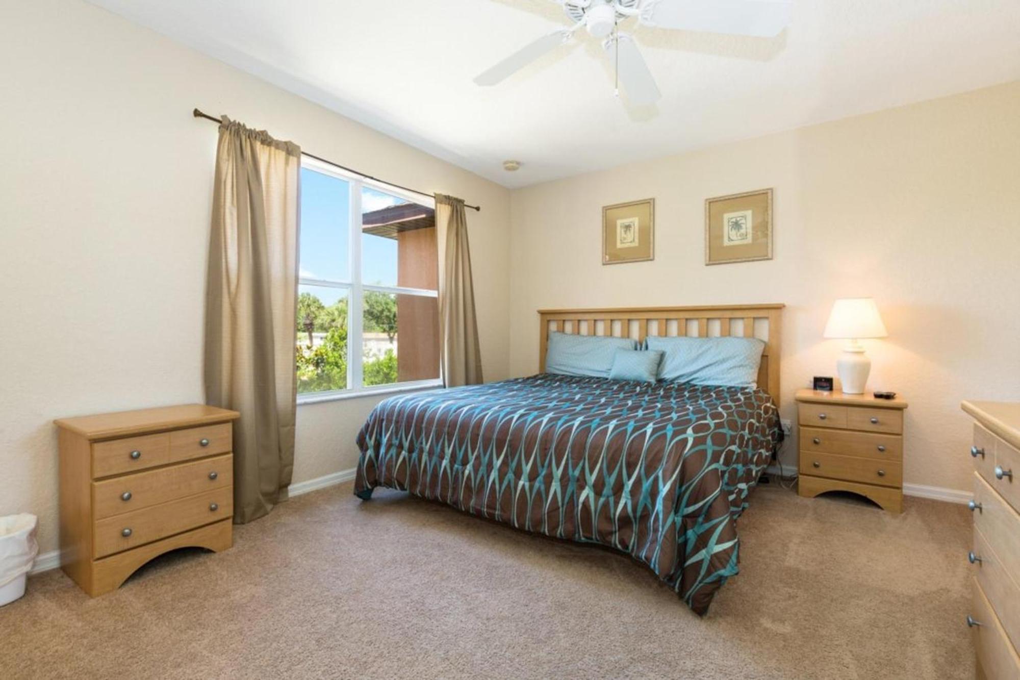 Stunning Regal Oaks 4br W/ Pool, & Near * Orlando