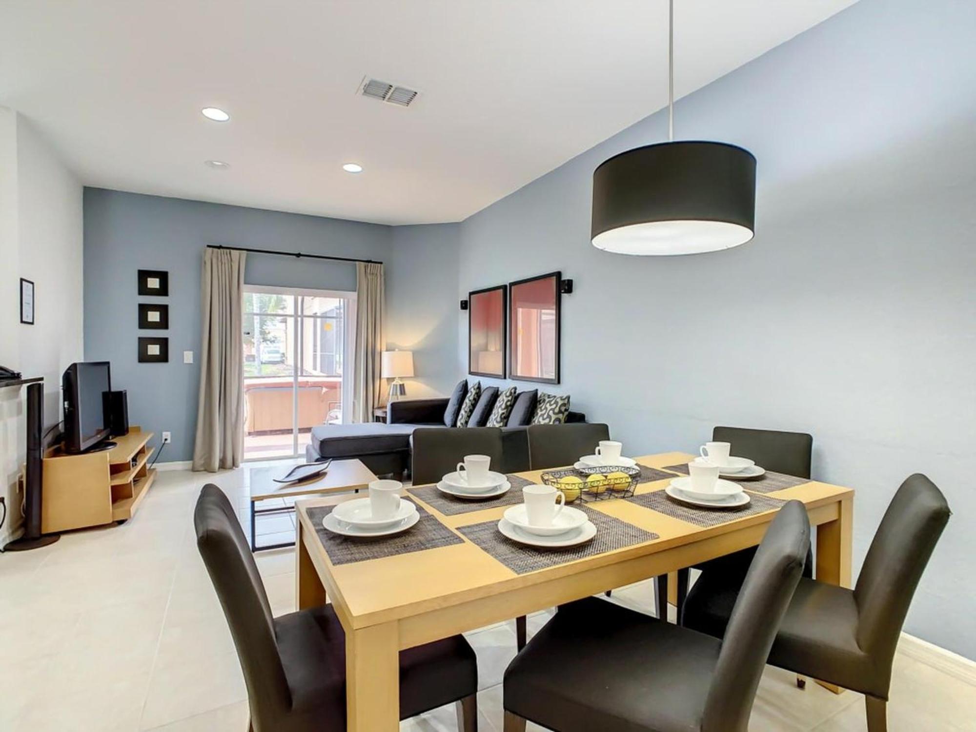 Apartment Regal Oaks Getaway: Living Near *