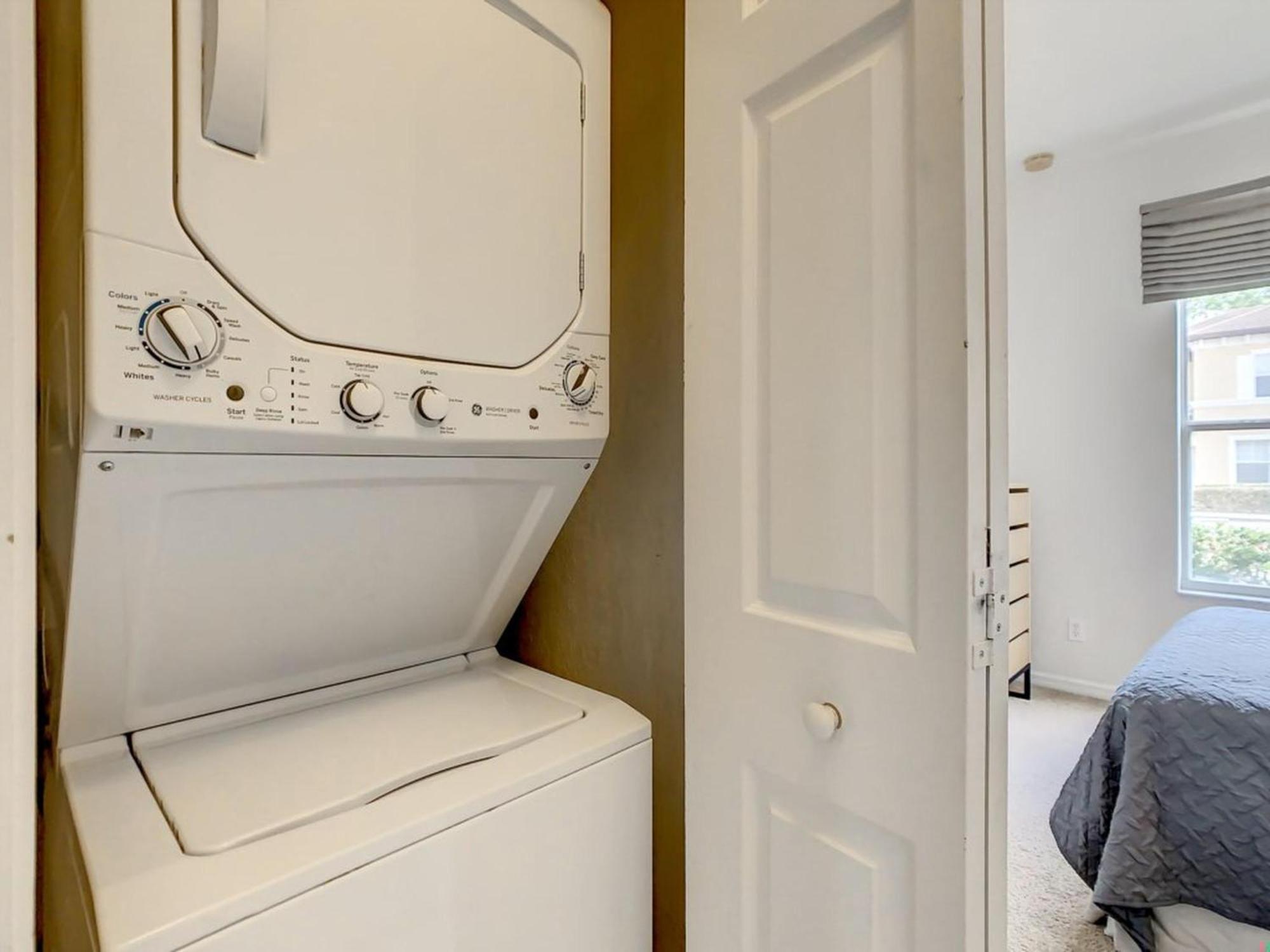 Apartment Regal Oaks Getaway: Living Near