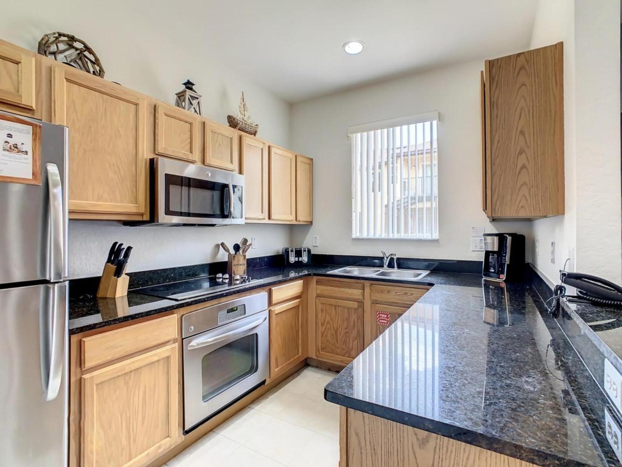 Regal Oaks Getaway: Living Near *