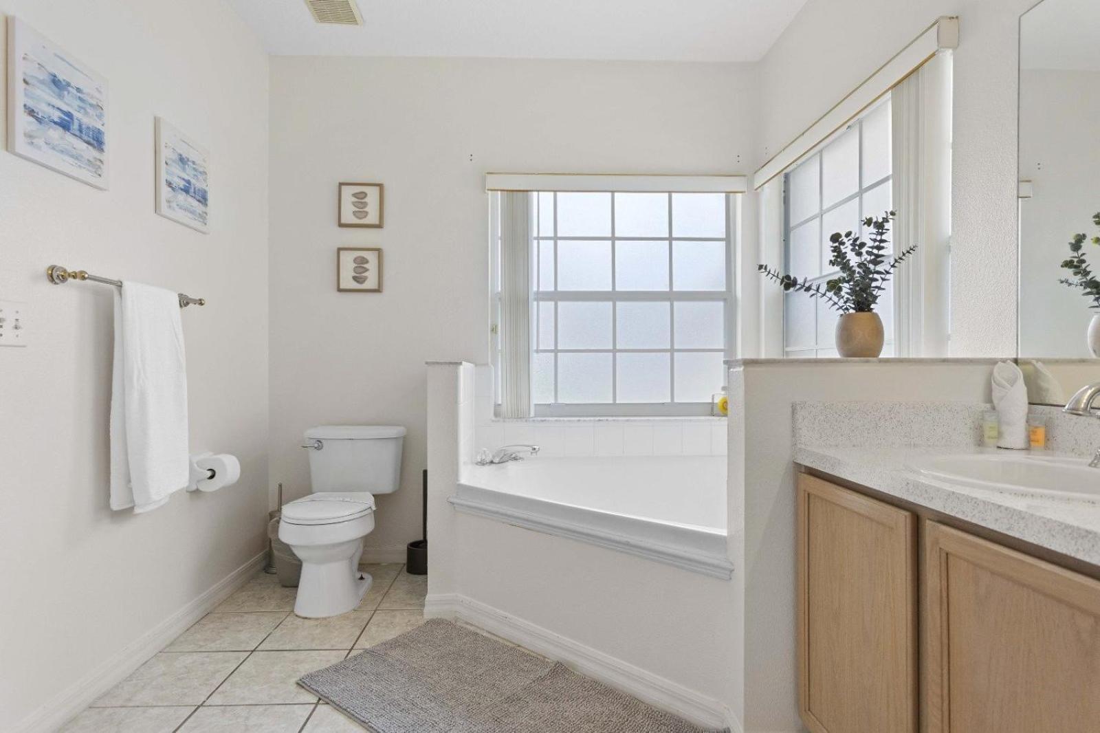 7902 Silver Bass Ct 6bed Orlando