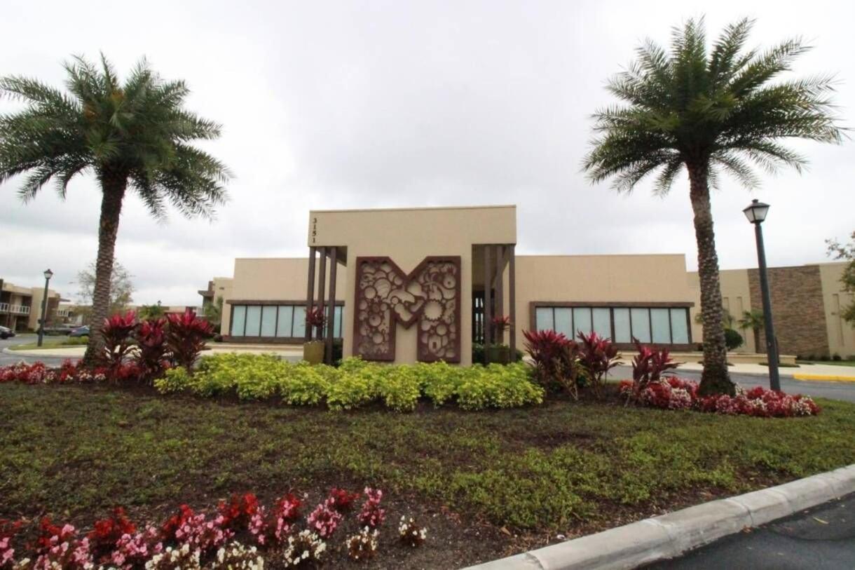 7659 Magic Village 4 8 Guests 8 Min Holiday home Orlando