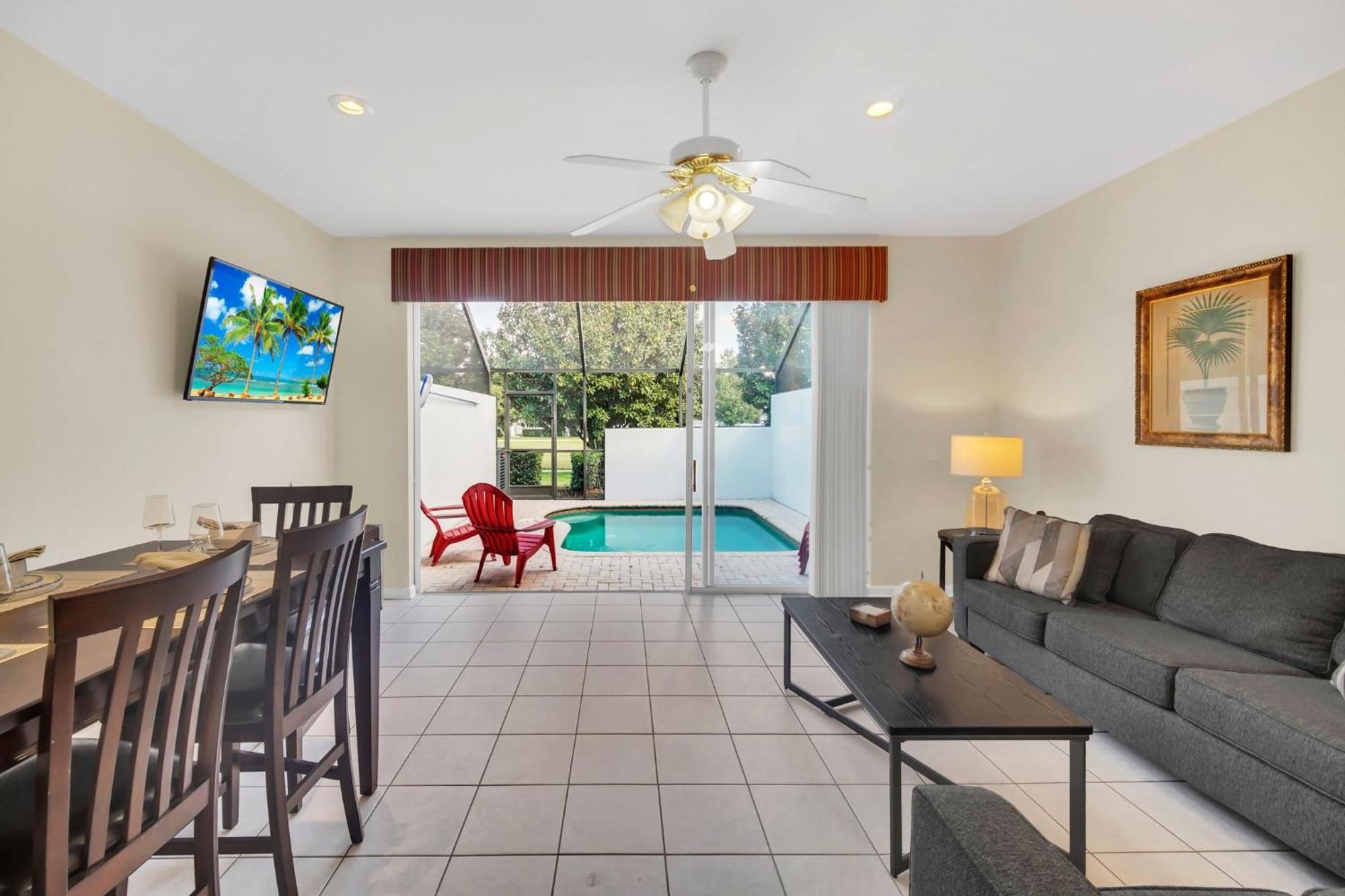 Perfect Townhome Near Holiday home Orlando
