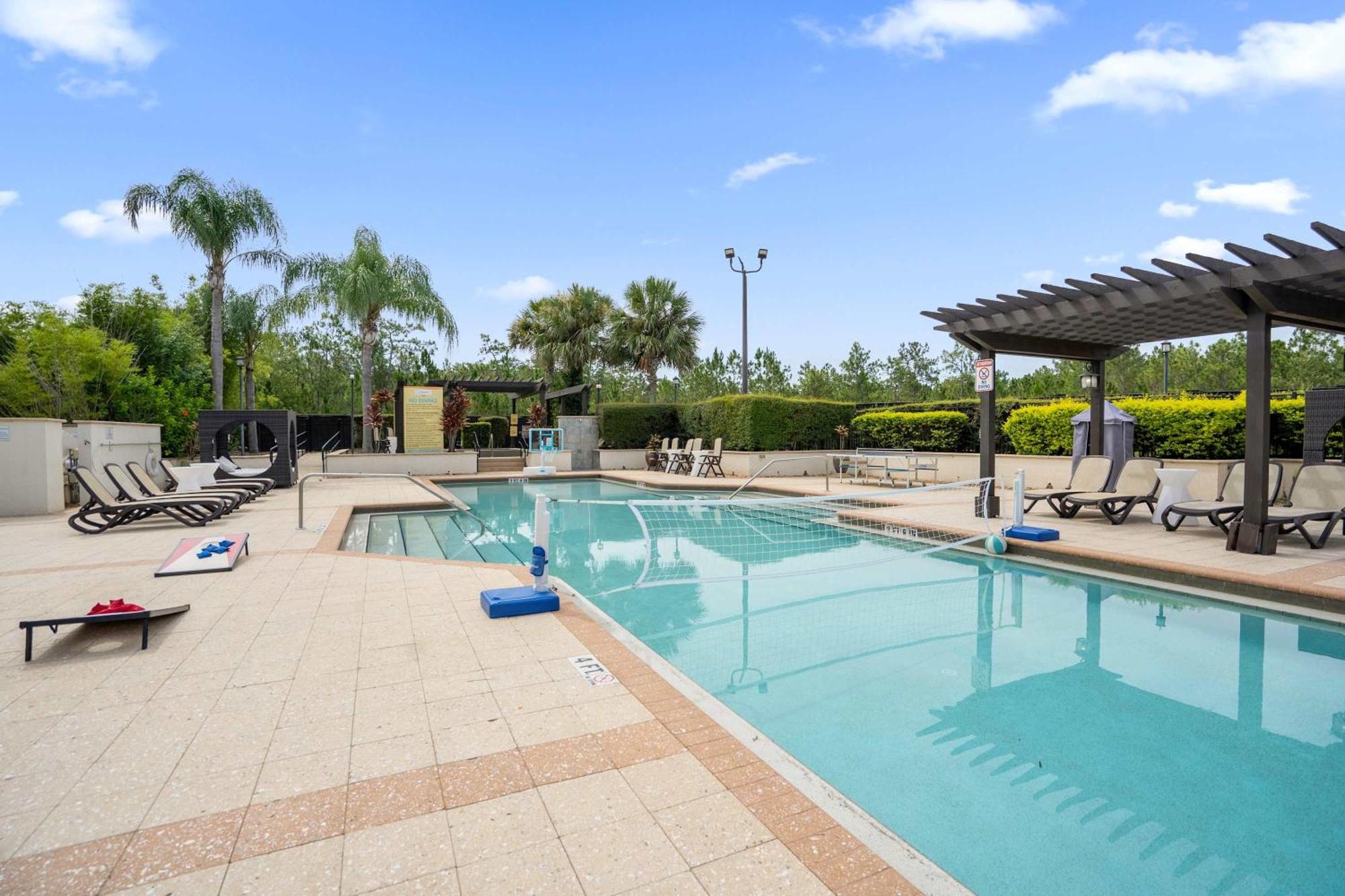 Holiday home Memorial Day - Renovated Townhome By Disney!