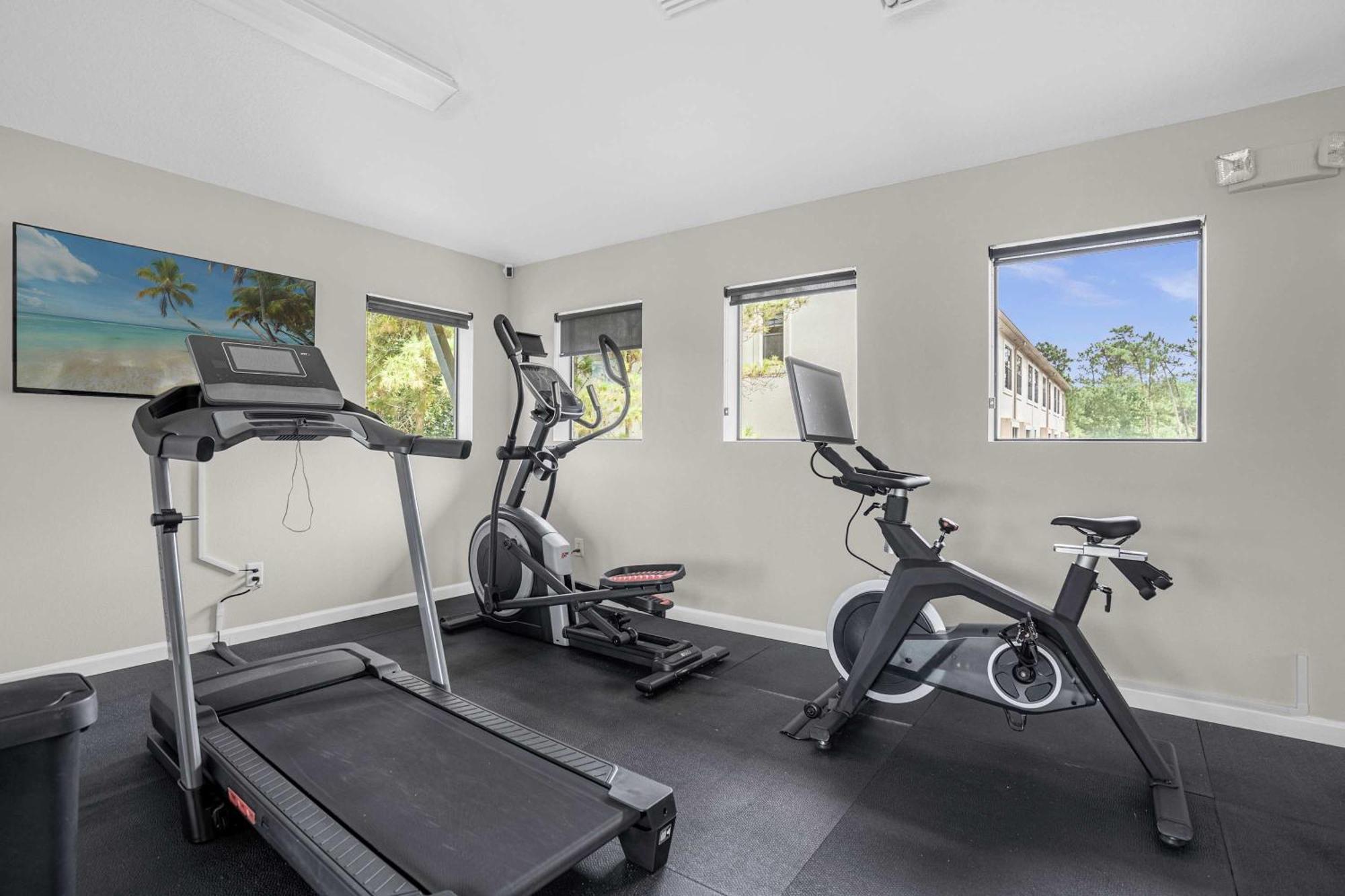 Memorial Day - Renovated Townhome By Disney!