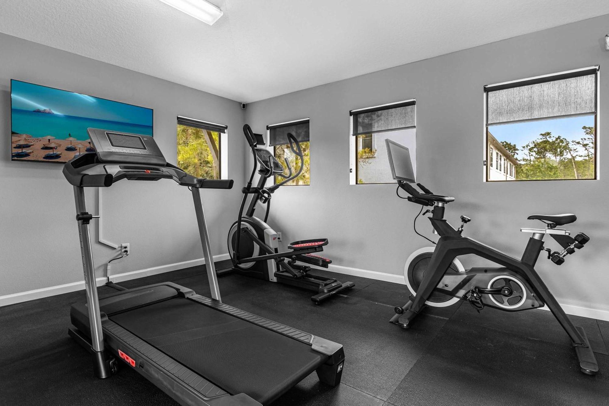 Memorial Day - Renovated Townhome By Disney! Holiday home Orlando
