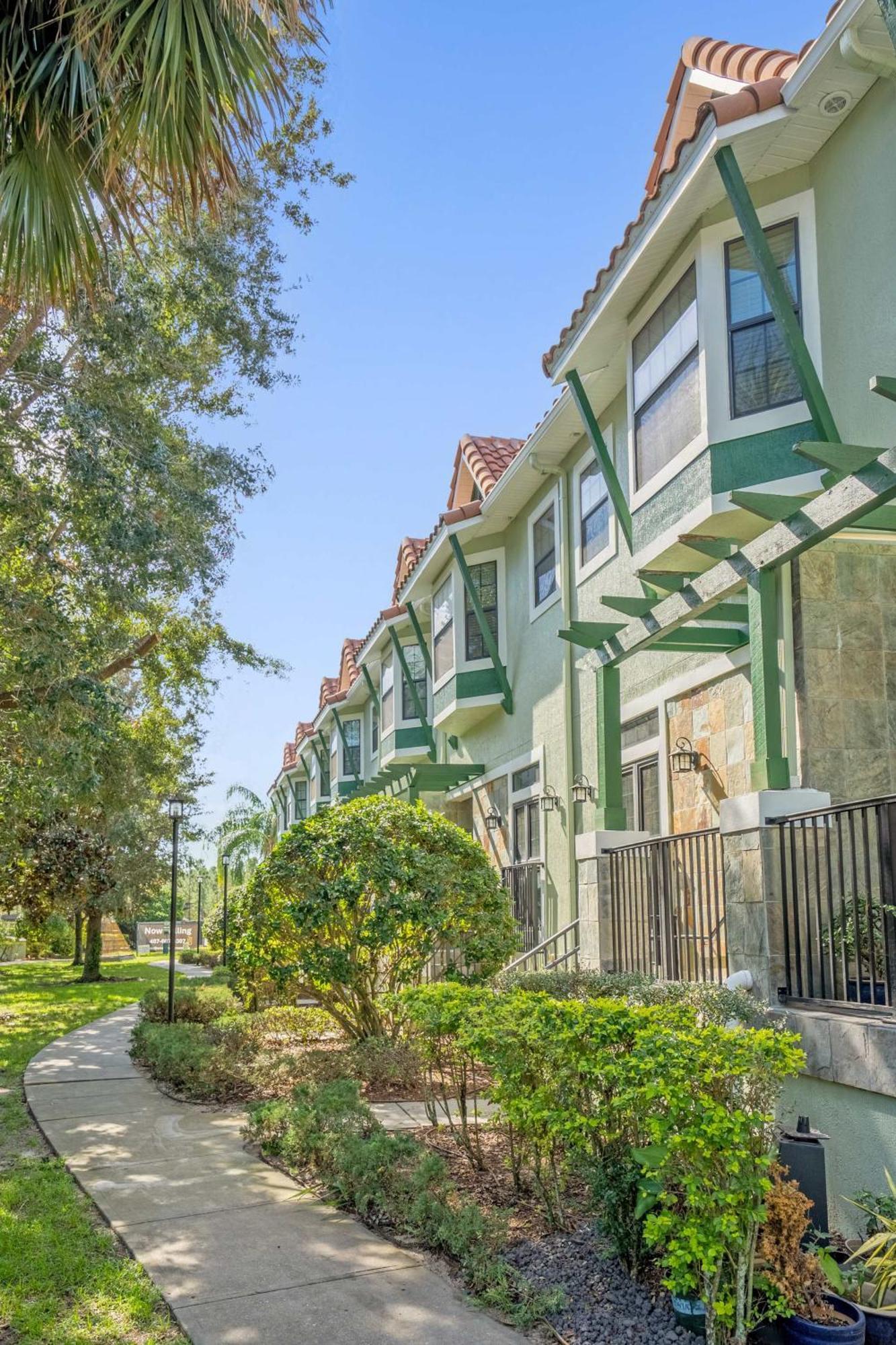 Memorial Day - Renovated Townhome By Disney! *