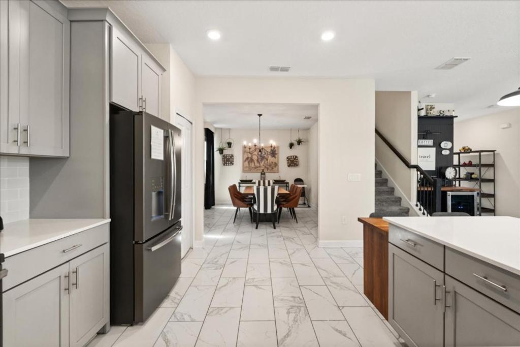 6 Bedrooms - 6 Bathrooms - Storey 2875 Sc Holiday home Orlando
