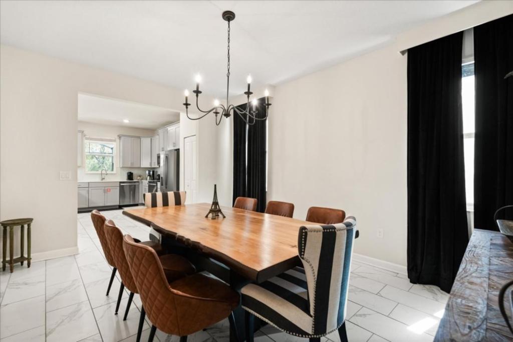Holiday home 6 Bedrooms - 6 Bathrooms - Storey 2875 Sc *