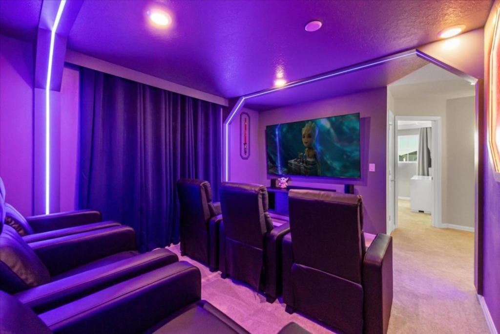 5 Bedrooms- 5,5 Bathrooms- Windsor Cay 16219 Tw * Orlando