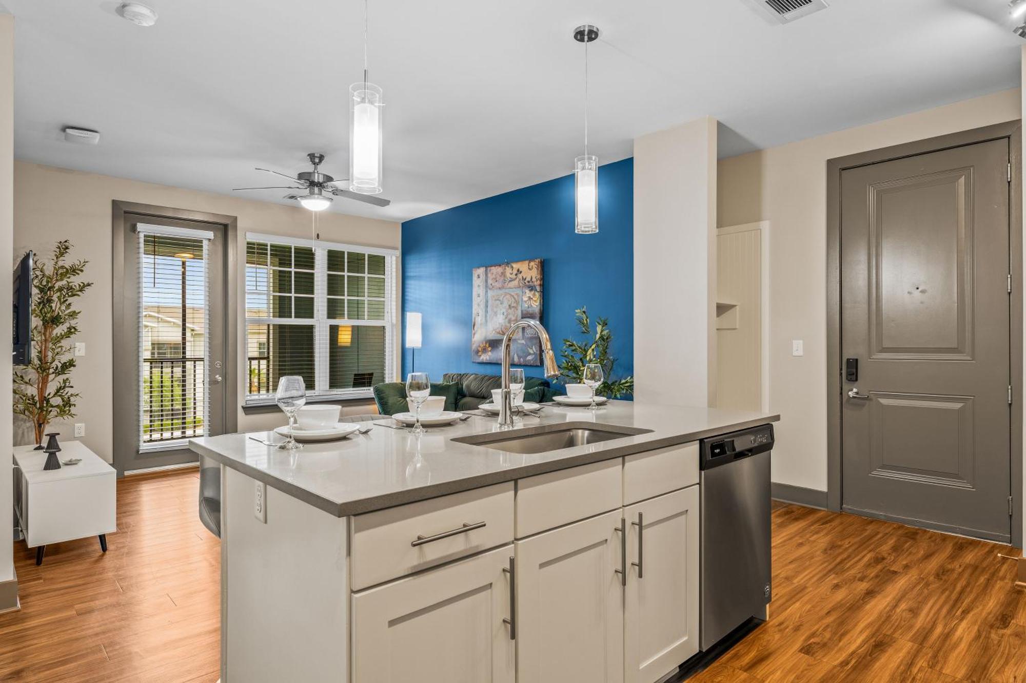 Full Petfriendly, King Bed, Amenities, 15 Min To Parks * Orlando