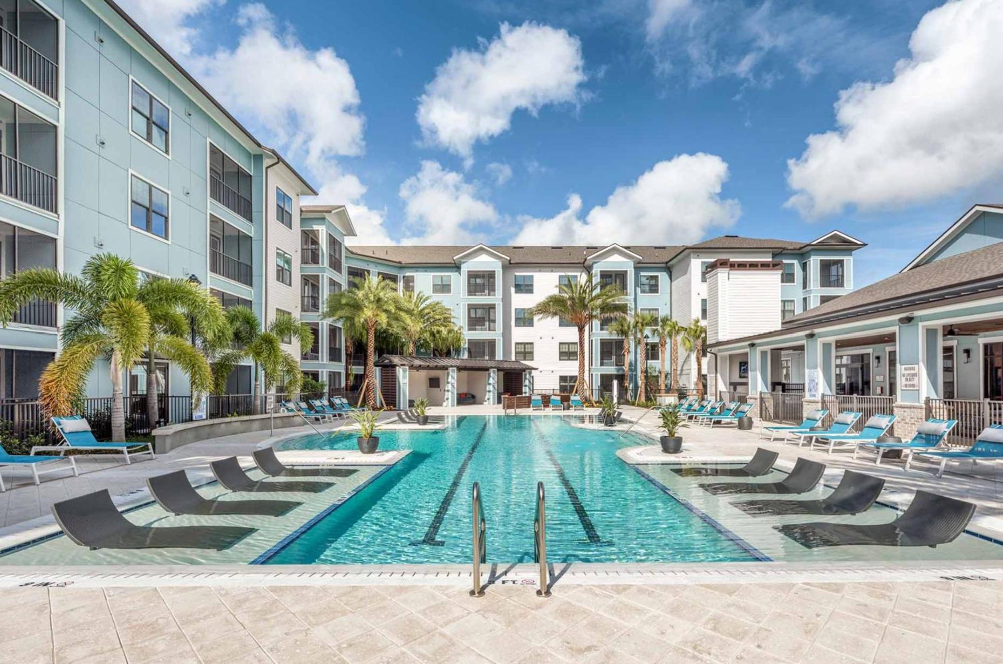 Full King Bed Retreat Pool & Gym Pet-friendly Close To Park Orlando
