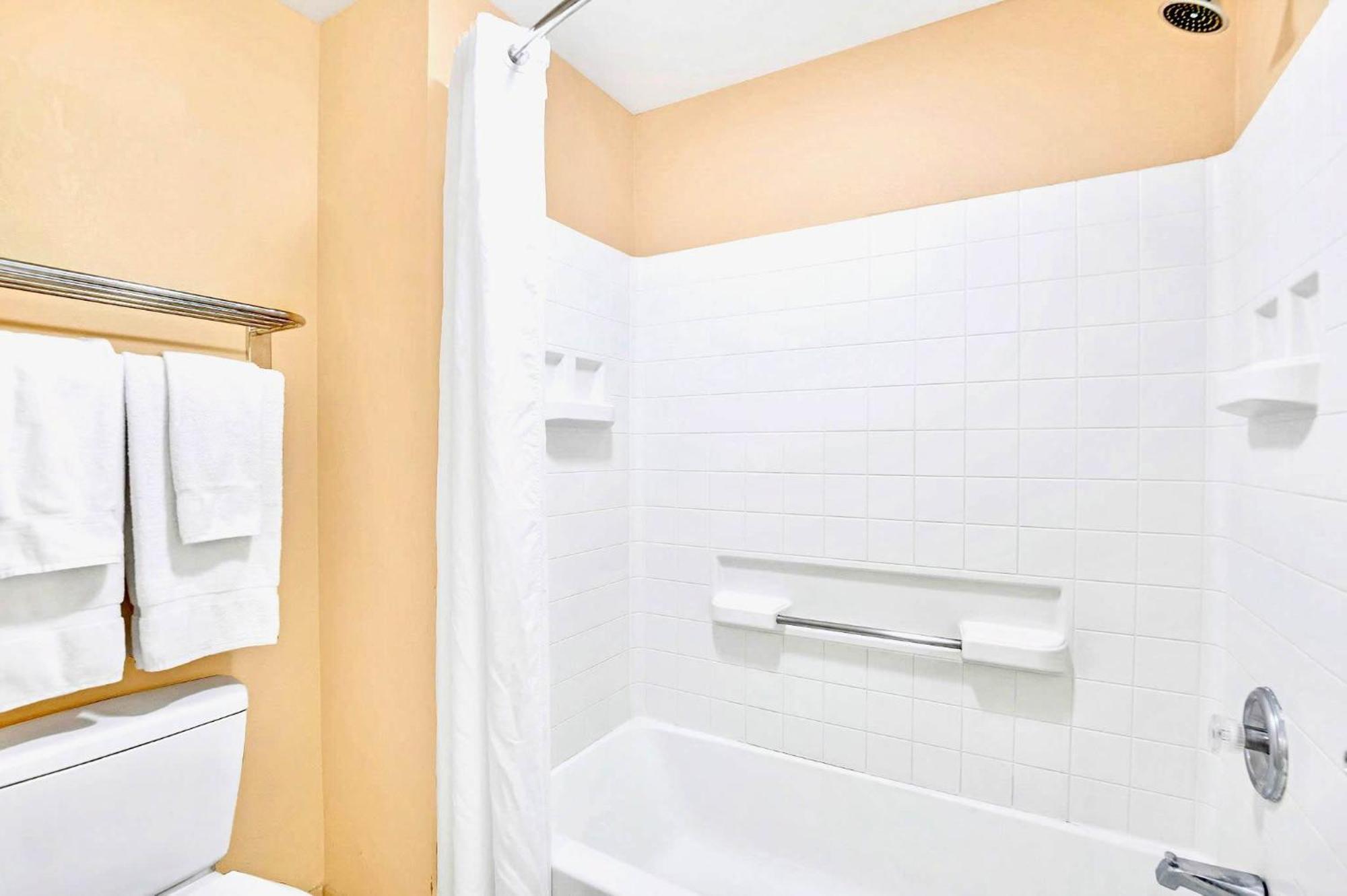 Close To Universal - Hot Tub & Pool Orlando