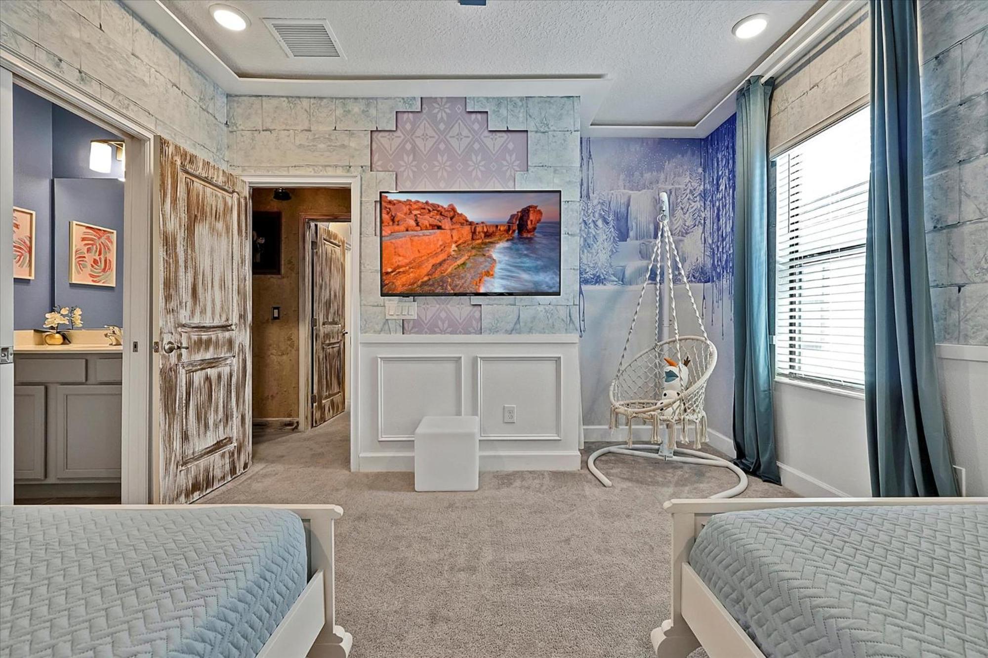 Gorgeous Paradiso Mansion Pool-game-room-theater-3