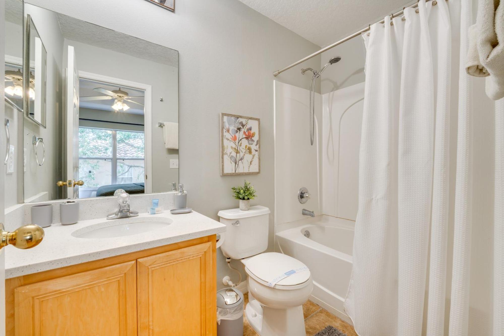 2 Mi To World Townhome With Patio! * Orlando