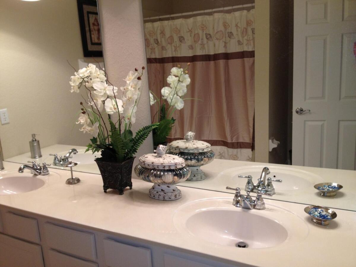 Vista Cay 3 Bed Townhome Convention Center *