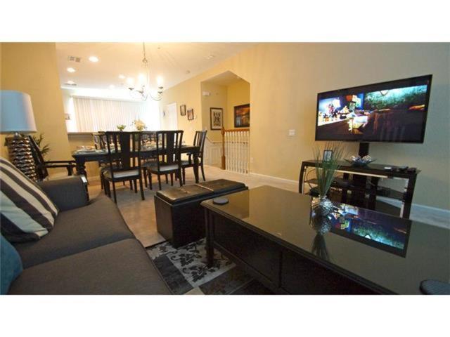 Vista Cay 3 Bed Townhome Convention Center Apartment *