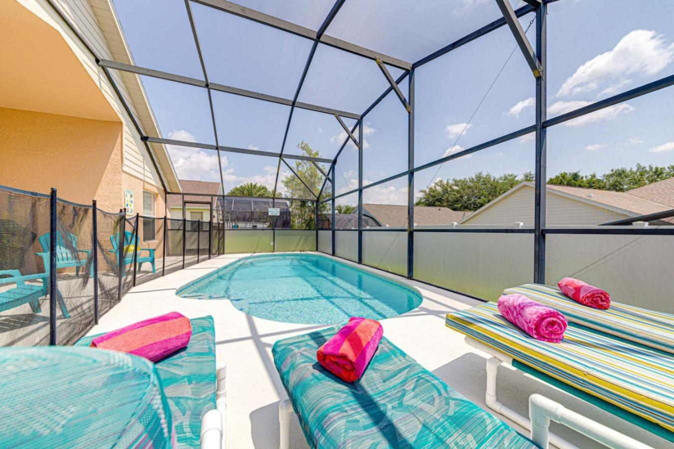 Holiday home Pool Close To Golfing And Theme Parks